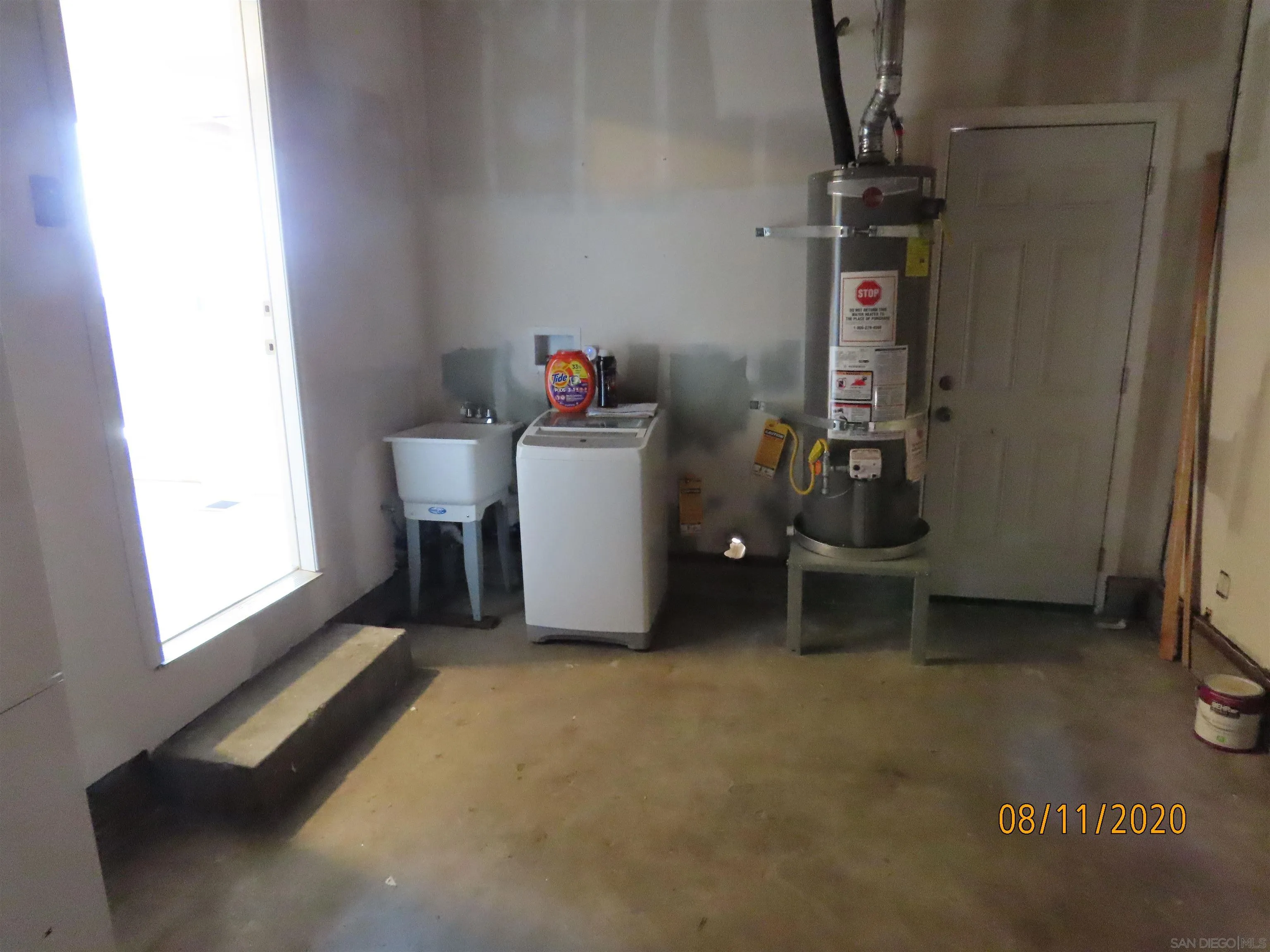 633 El Monte Road El Cajon, CA 92020 - Photo 15 of 18 a room with storage and utility