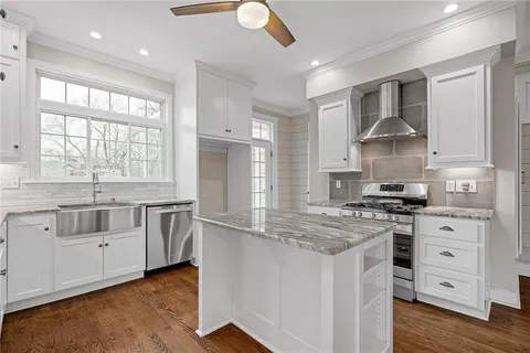 $315,000 | 503 Marshall Street, Leavenworth, KS 66048