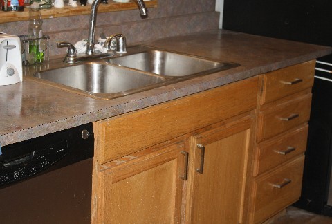 Stainless sink, newer countertops