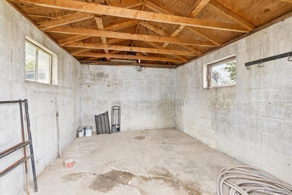 2560 South Morrice Road Owosso, MI 48867 - Photo 26 of 35
