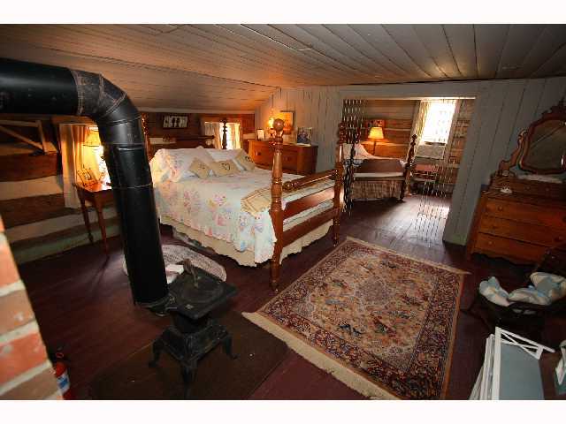 19277 Unger Road Logan, OH 43138 - Photo 3 of 14 Gallery Image 3