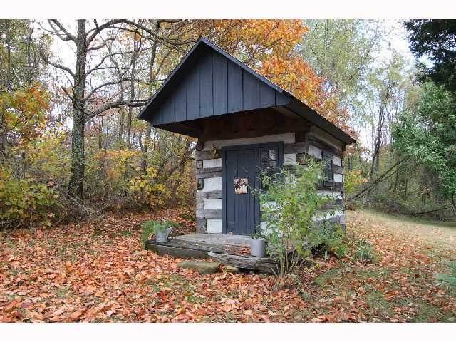 19277 Unger Road Logan, OH 43138 - Photo 4 of 14 Gallery Image 4