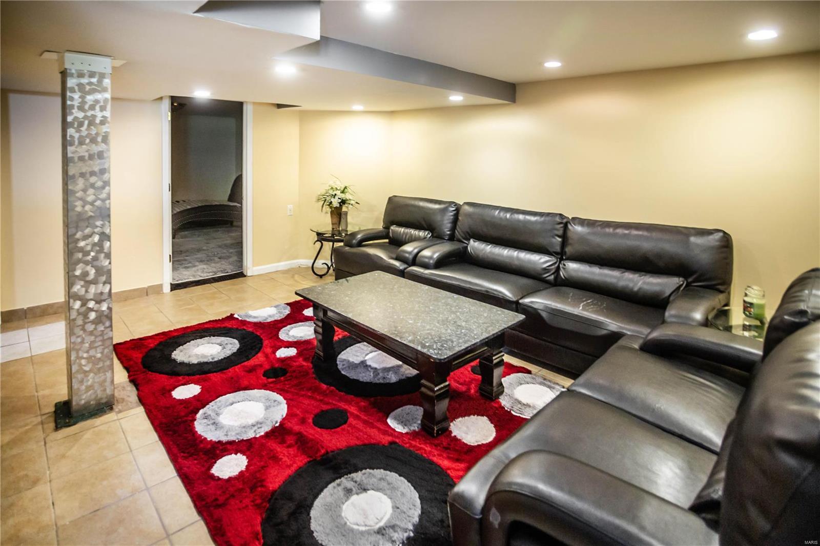 5106 Heege Road St. Louis, MO 63123 - Photo 20 of 29 Gallery Image 20