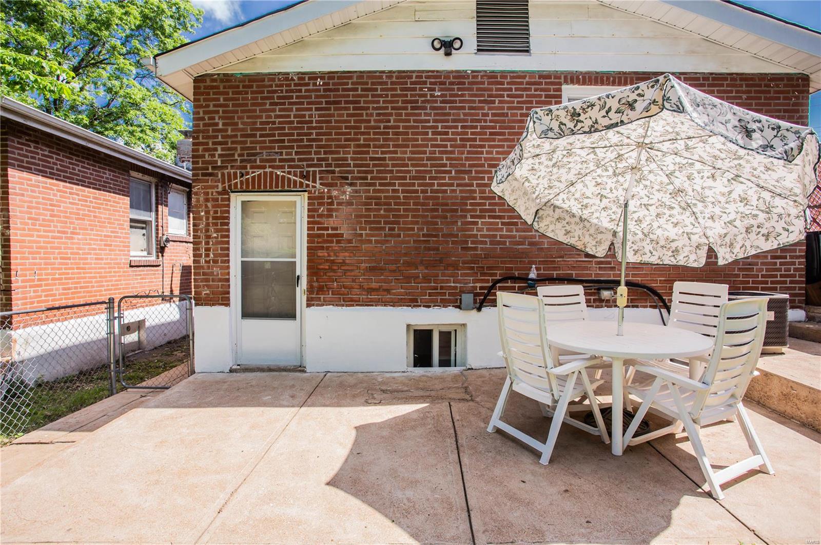 5106 Heege Road St. Louis, MO 63123 - Photo 23 of 29 Gallery Image 23