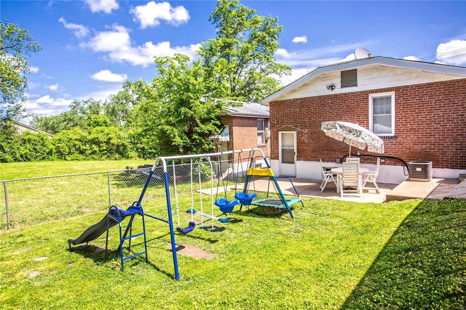 5106 Heege Road St. Louis, MO 63123 - Photo 24 of 29 Gallery Image 24