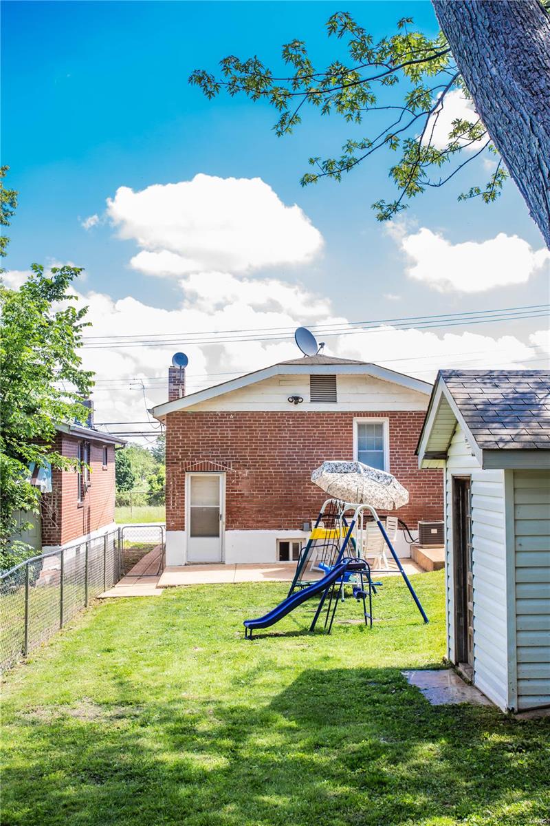 5106 Heege Road St. Louis, MO 63123 - Photo 25 of 29 Gallery Image 25