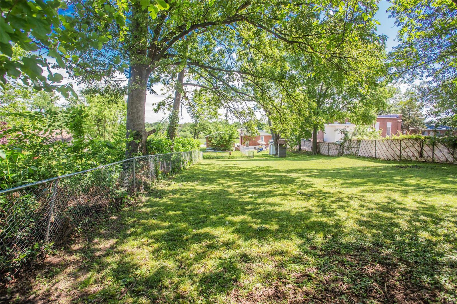 5106 Heege Road St. Louis, MO 63123 - Photo 28 of 29 Gallery Image 28