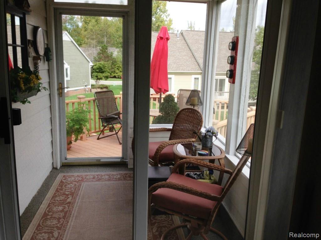3366 Fairgrove Court Rochester, MI 48309 - Photo 18 of 18 Porch.jpg