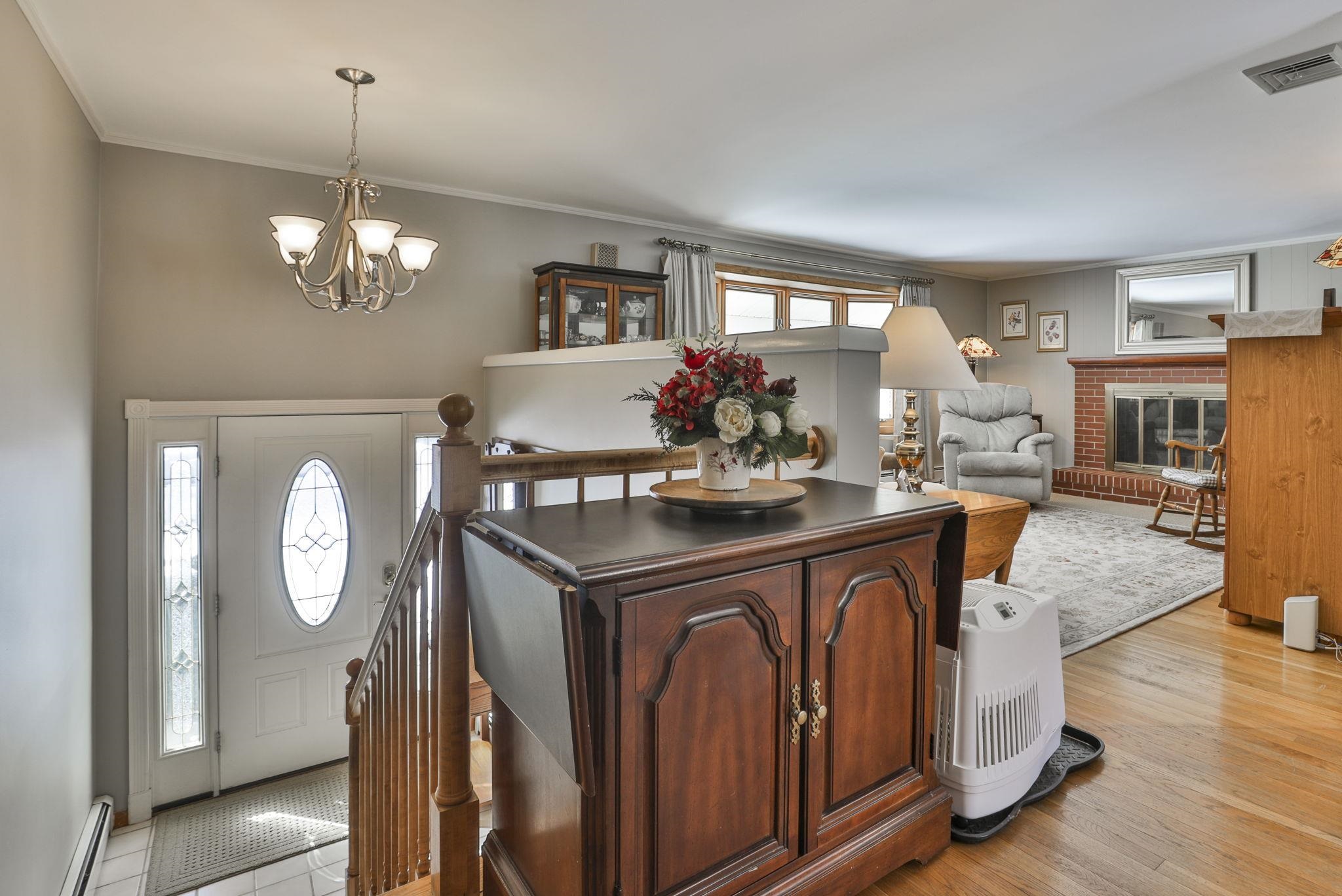 34 Currier Road Merrimack, NH 03054 - Photo 8 of 38