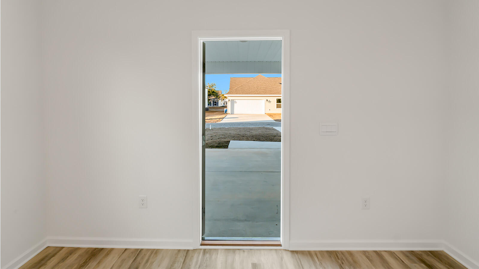 46 Bluebeech Street Freeport, FL 32439 - Photo 21 of 34 39_Bluebeech_Street_19_Back_Door