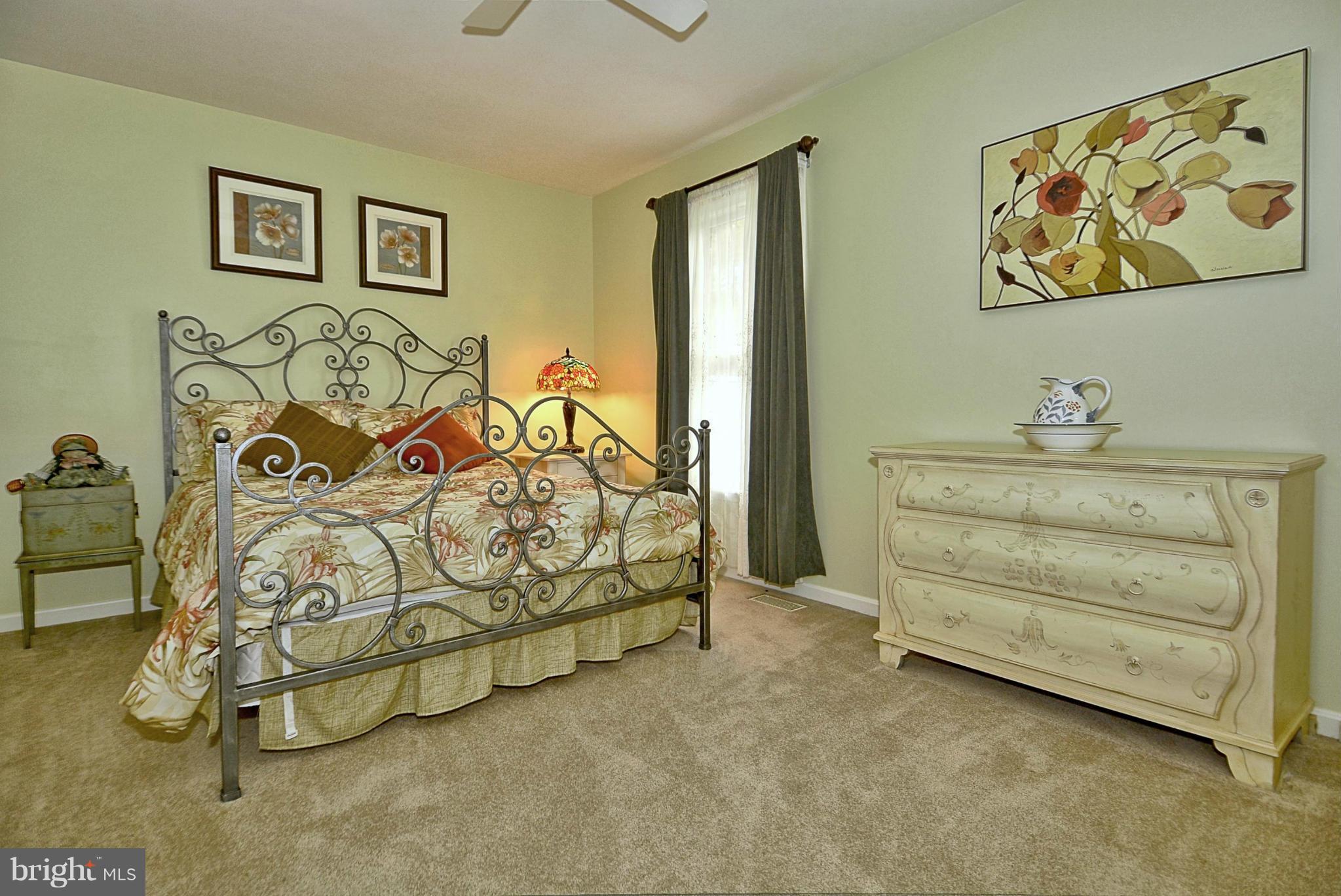 7719 Water Oak Point Road Pasadena, MD 21122 - Photo 15 of 20 Bedroom 3