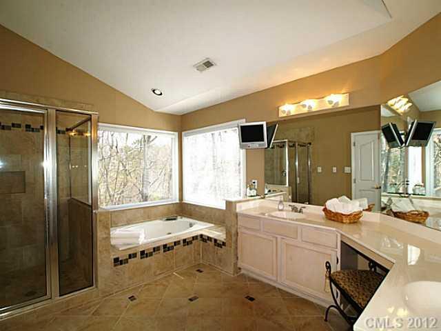 10934 Back Ridge Road Charlotte, NC 28277 - Photo 11 of 16 Gallery Image 11
