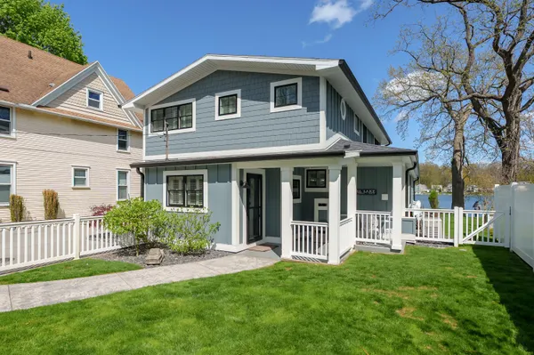 $1,990,000 | 279 South Gull Lake Drive, Richland, MI 49083