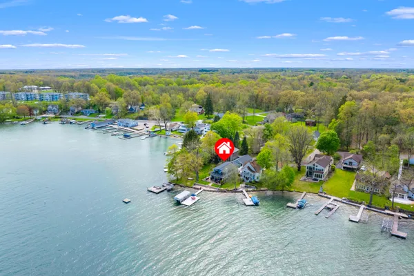 $1,990,000 | 279 South Gull Lake Drive, Richland, MI 49083