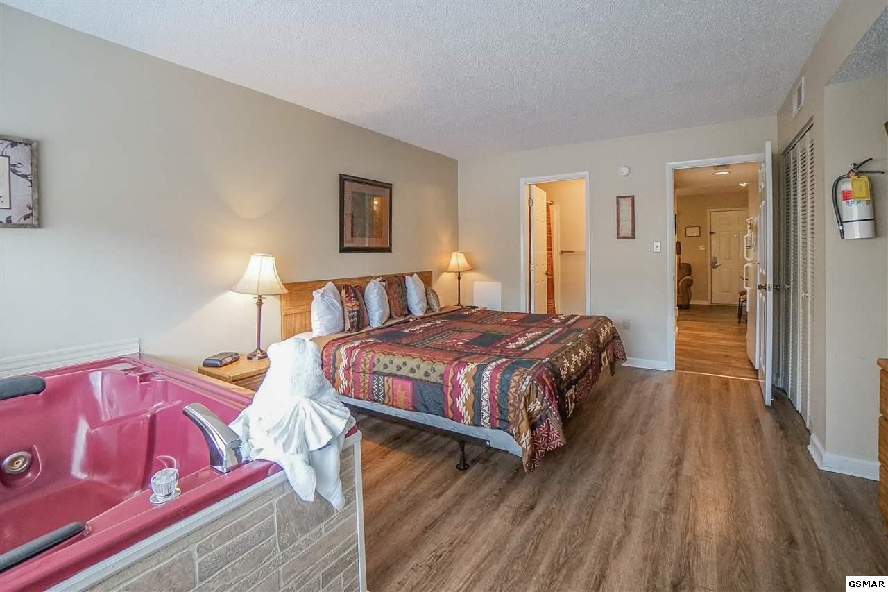 354 East Holly Ridge Road, Unit 103 Gatlinburg, TN 37738 - Photo 17 of 25 Gallery Image 17