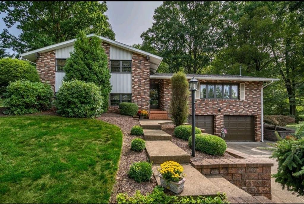 104 Ohare Road Canonsburg, PA 15317 - Photo 1 of 24 Well maintained brick home