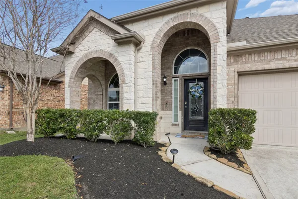 $325,000 | 21335 Shadbush Avenue, Porter, TX 77365