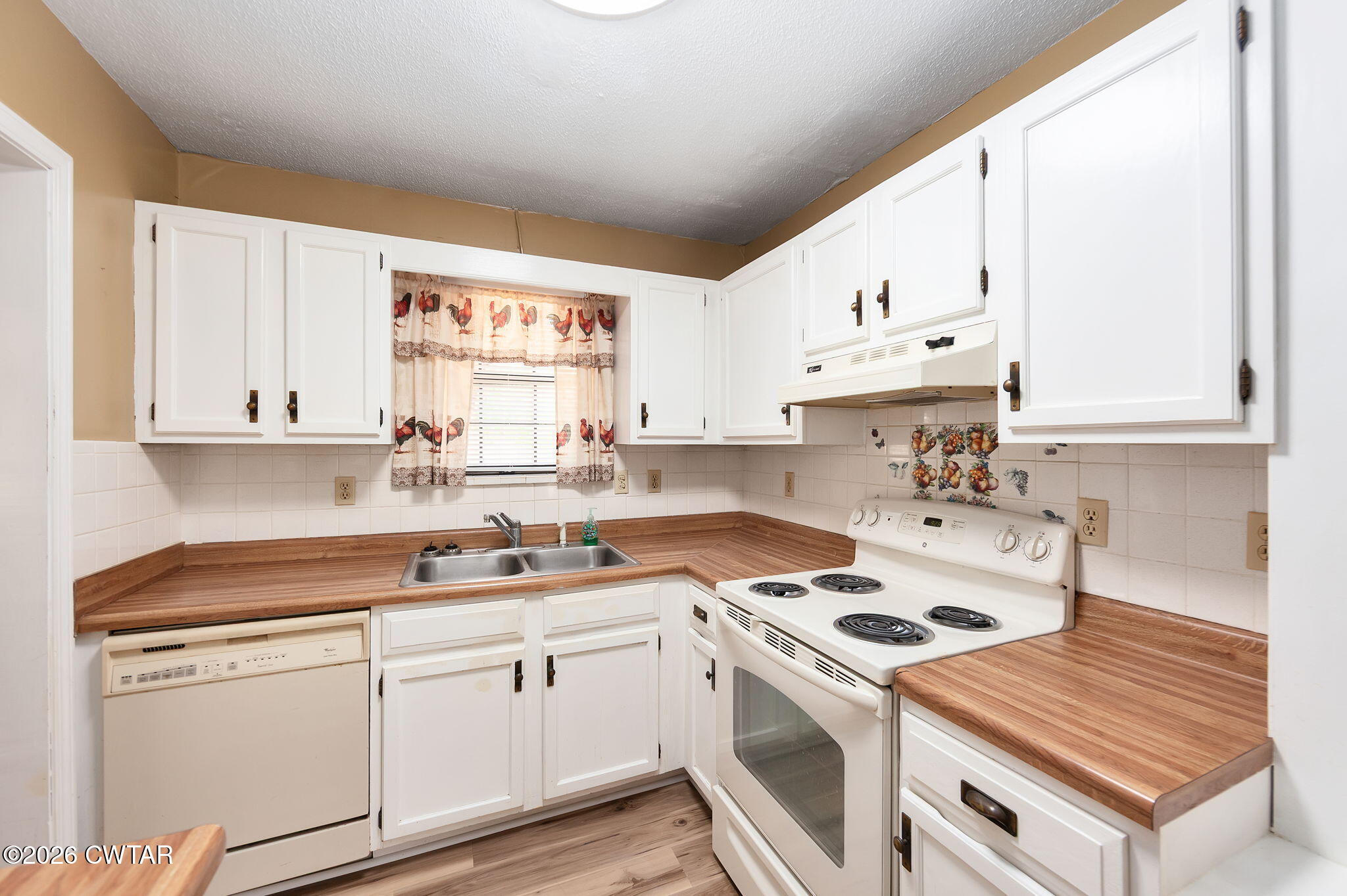 241 Harts Bridge Road Jackson, TN 38301 - Photo 5 of 27 Completed-6