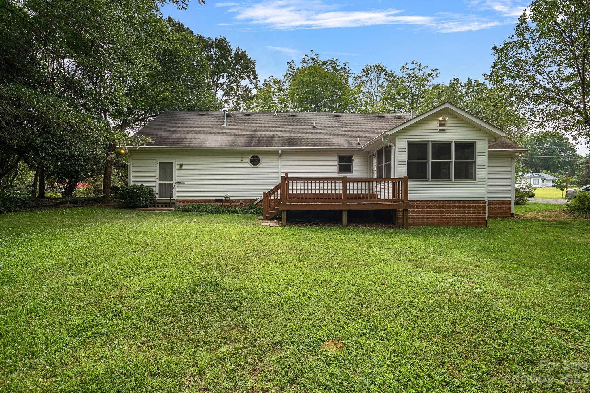 2722 Toddville Road Charlotte, NC 28214 - Photo 33 of 35 a house view with a garden space