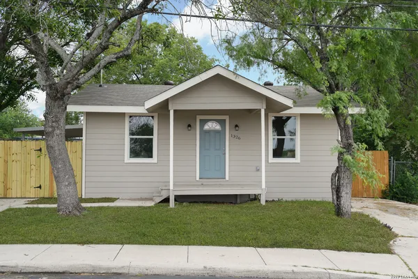 $1,750 | 1326 Ervin Street, San Antonio, TX 78208