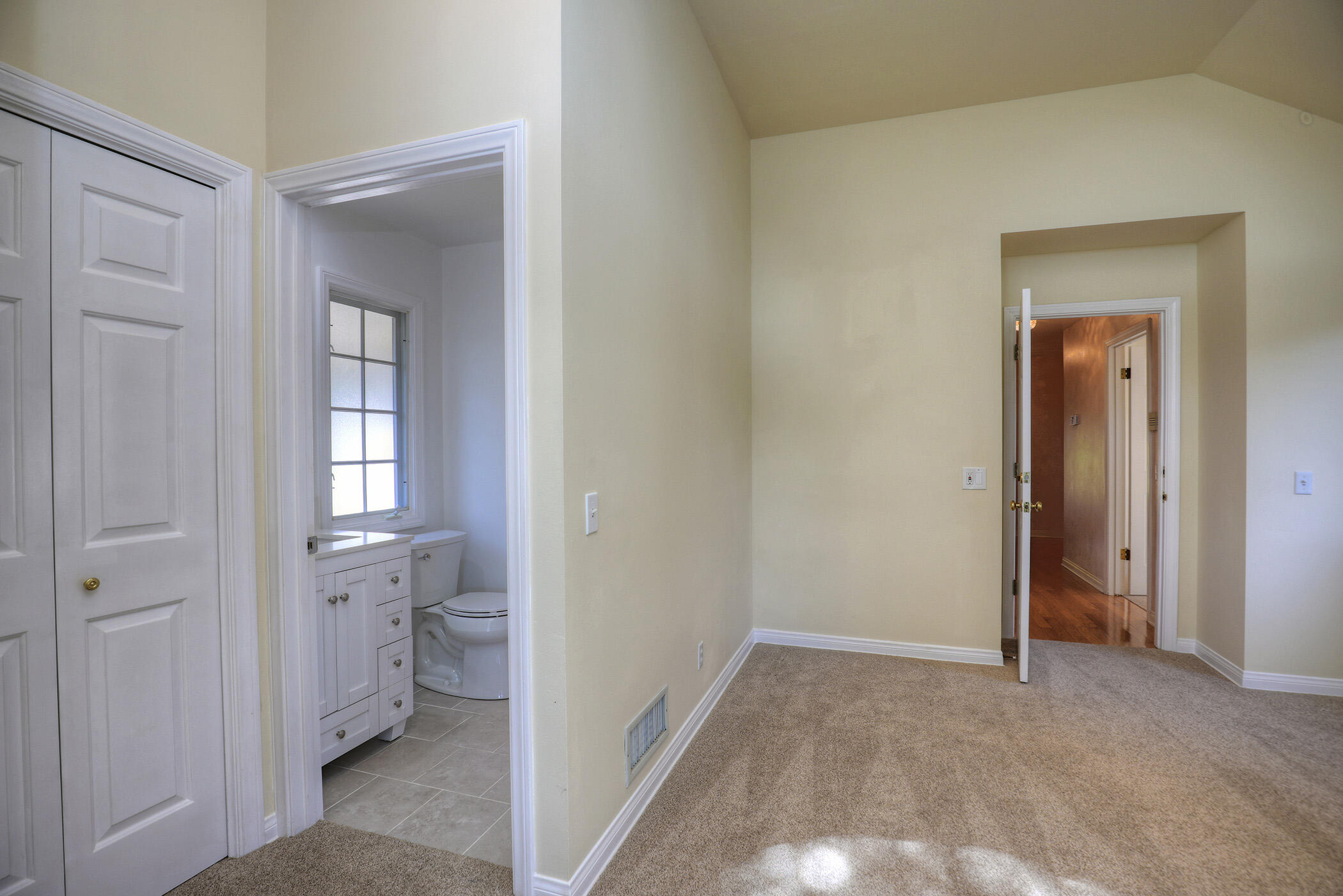 923 Via Los Padres Santa Barbara, CA 93111 - Photo 27 of 36 a view of a bathroom from a hallway