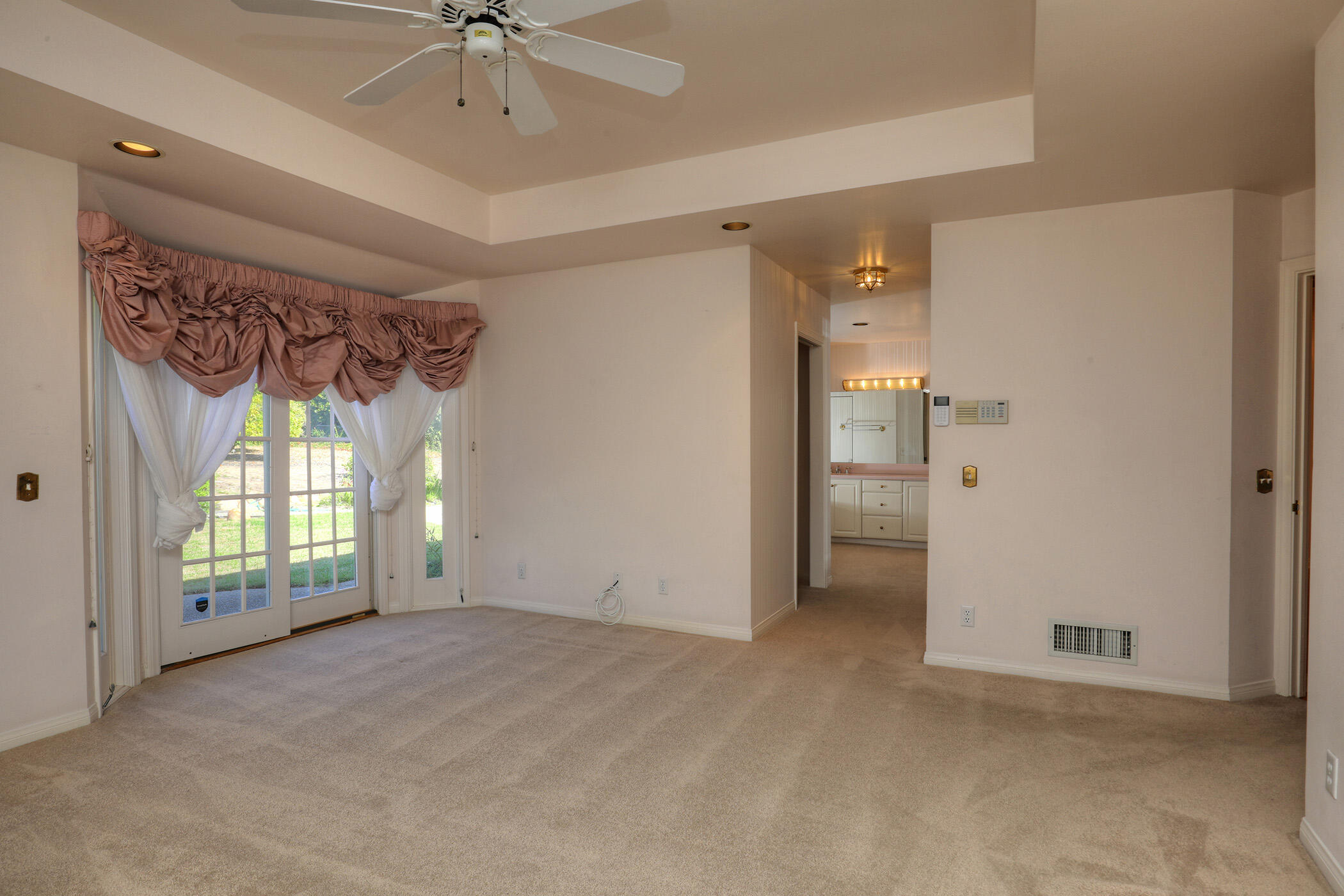 923 Via Los Padres Santa Barbara, CA 93111 - Photo 31 of 36 a view of an empty room with a window