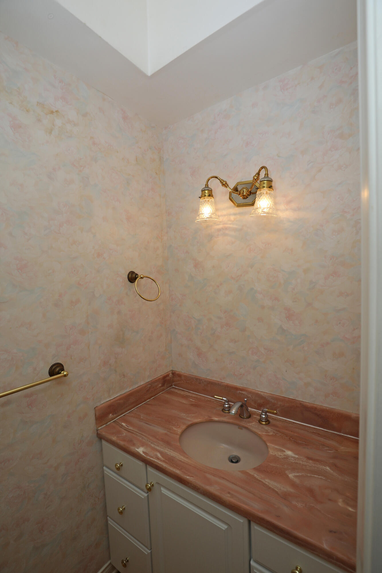 923 Via Los Padres Santa Barbara, CA 93111 - Photo 35 of 36 a bathroom with a granite countertop sink and mirror