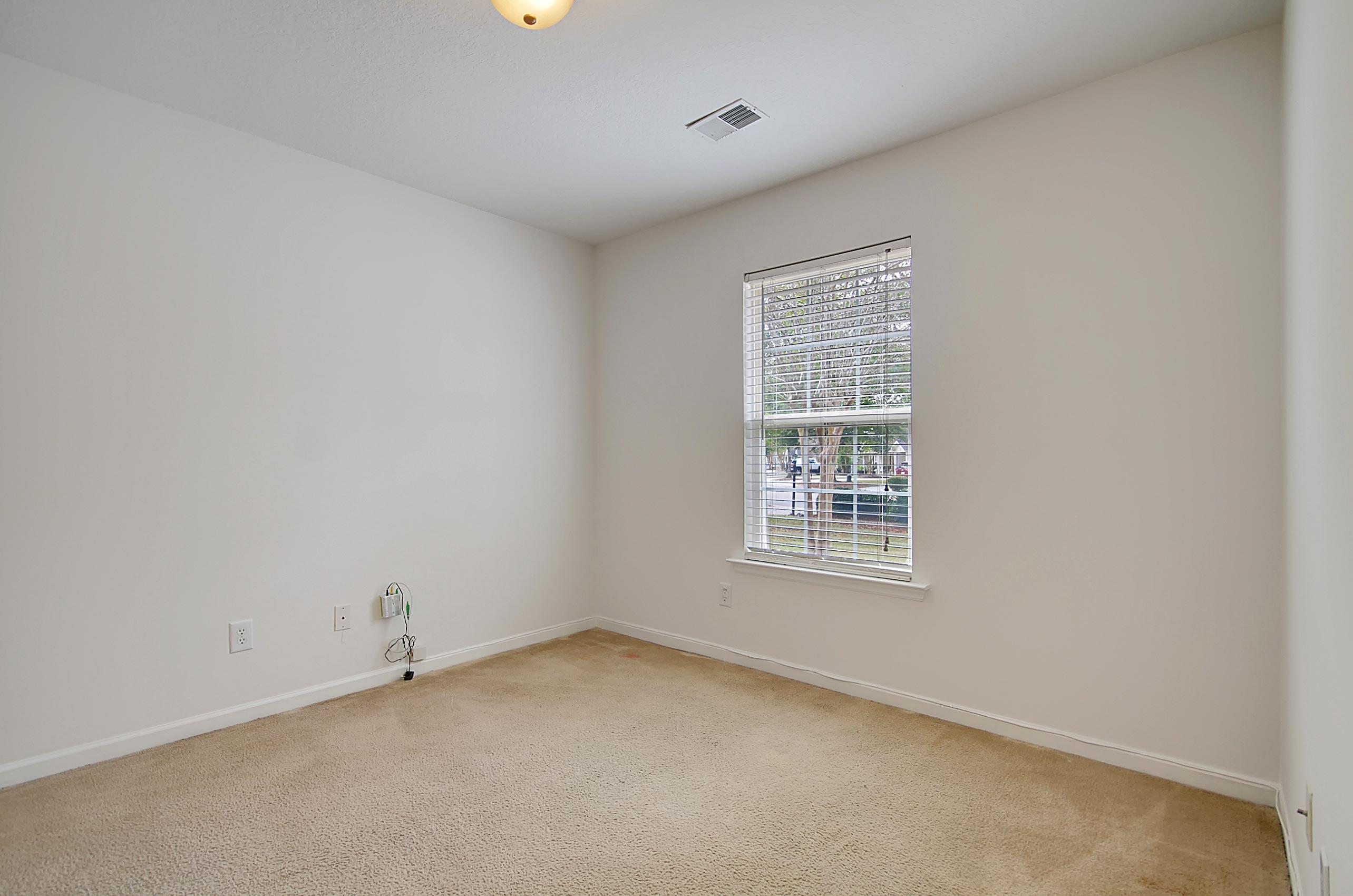 7886 Montview Road North Charleston, SC 29418 - Photo 17 of 25 CREM_7886 Montview_019