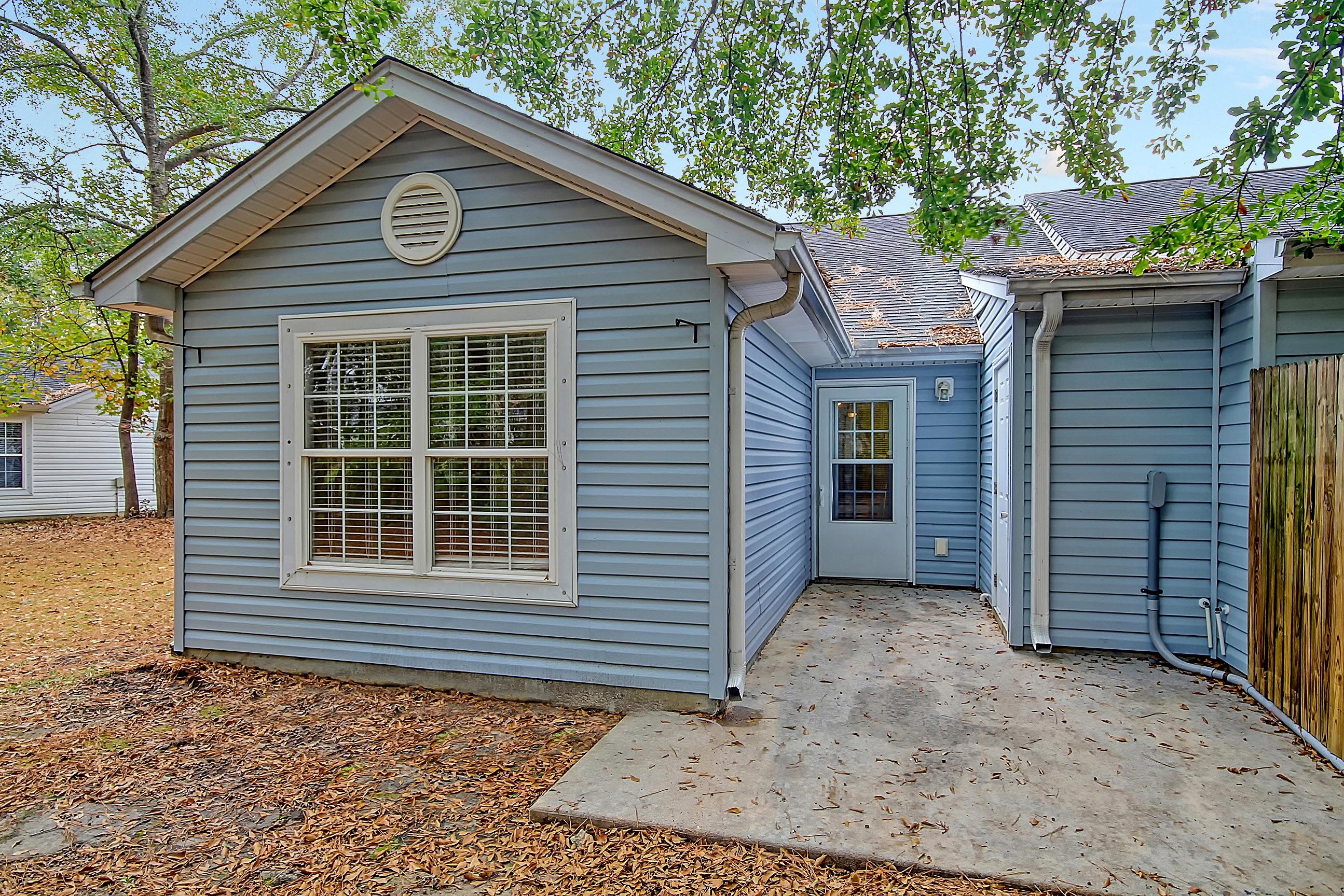 7886 Montview Road North Charleston, SC 29418 - Photo 4 of 25 CREM_7886 Montview_005