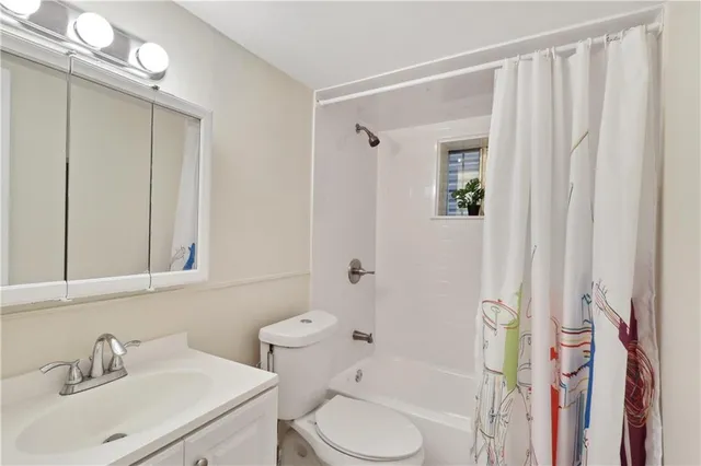 $1,875 | 1432 Melpomene Street, New Orleans, LA 70130