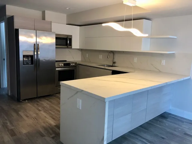 $2,500 | 316 Shrewsbury Street, Unit 3W, Worcester, MA 01604