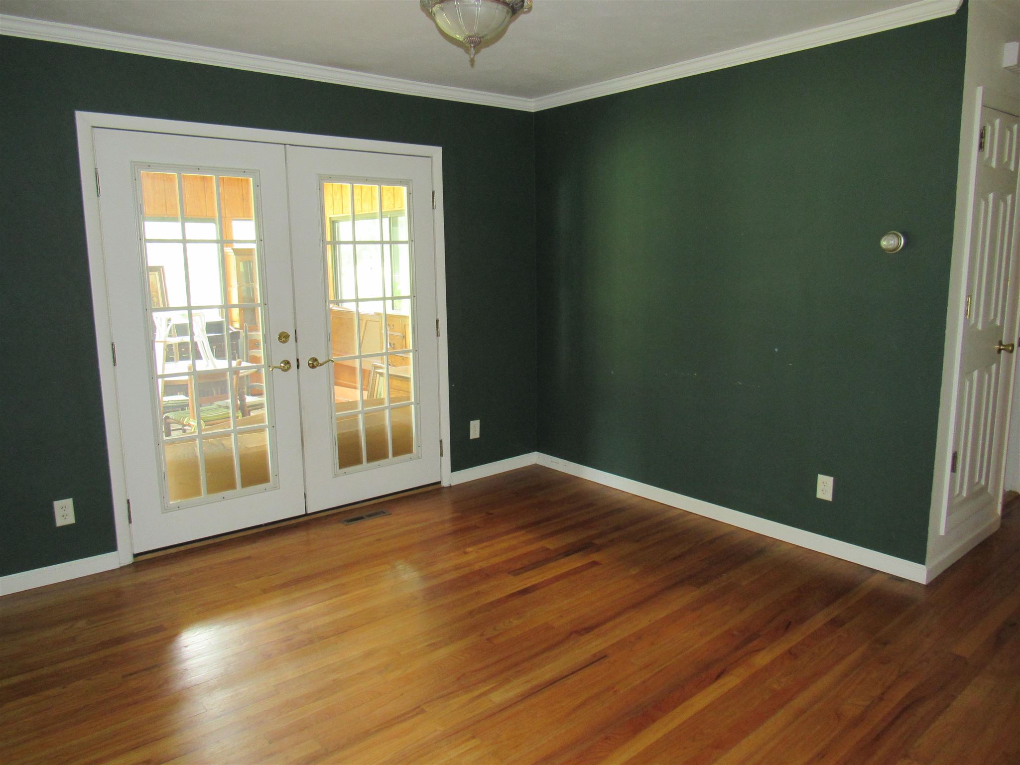 56310 Cedar Road Mishawaka, IN 46545 - Photo 8 of 14 Gallery Image 8