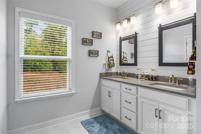 $700,000 | 5018 Whitemarsh Court, Lancaster, SC 29720