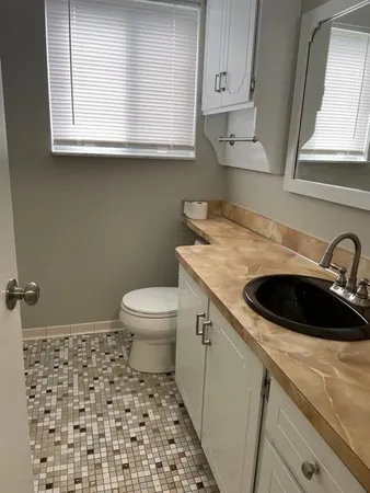 $299,900 | 33633 Swan Drive, Sterling Heights, MI 48312