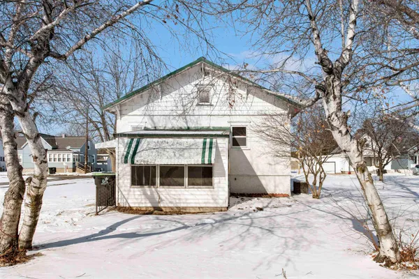 $134,900 | 1513 28th Avenue, Menominee, MI 49858