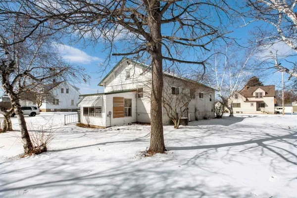 $134,900 | 1513 28th Avenue, Menominee, MI 49858