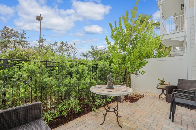 $11,500 | 120 Water Pointe Place, Unit 2, Jupiter, FL 33477