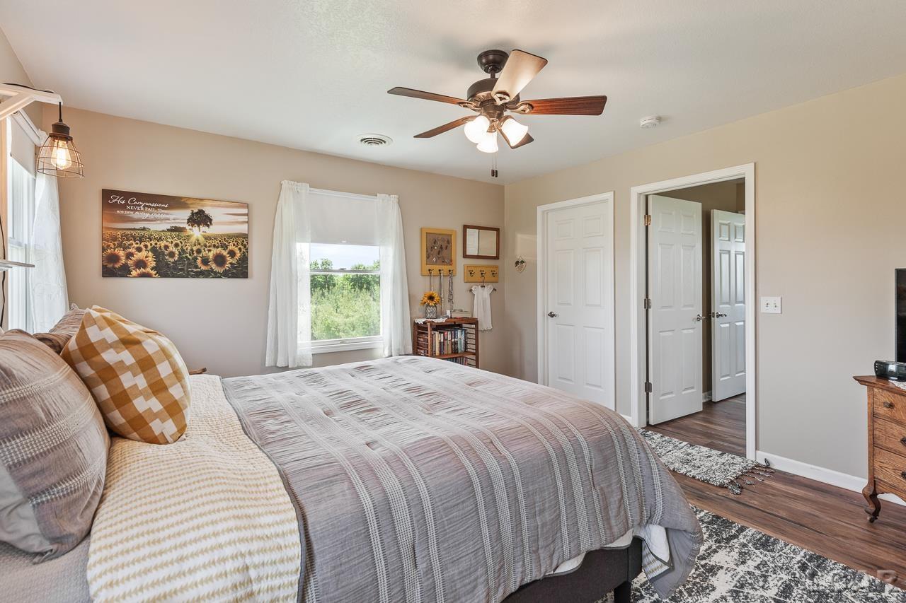 1185 West Gier Road Adrian, MI 49221 - Photo 22 of 54 50110729-21.JPG