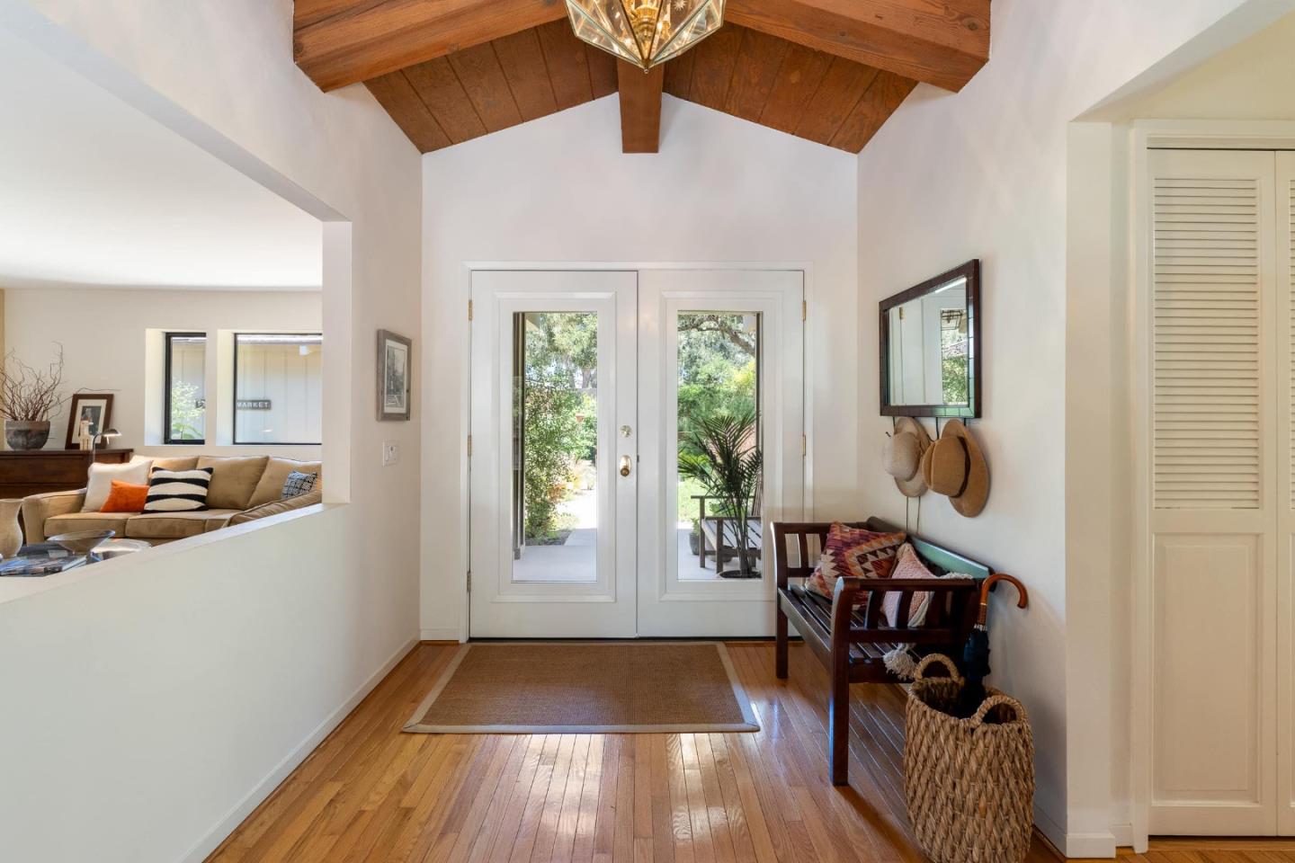113 Littlefield Road Monterey, CA 93940 - Photo 9 of 33