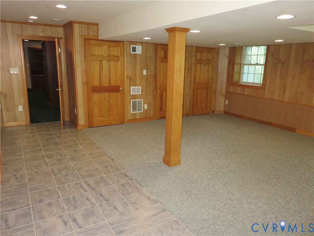 8379 Quailfield Road Mechanicsville, VA 23116 - Photo 43 of 56 a view of an empty room with a window