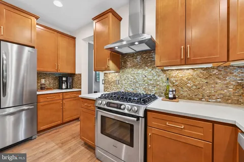 $1,150,000 | 1300 Cassia Street, Herndon, VA 20170