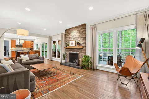 $1,150,000 | 1300 Cassia Street, Herndon, VA 20170