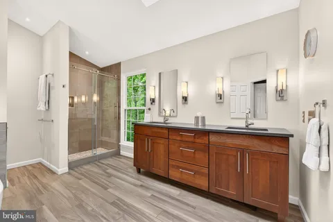 $1,150,000 | 1300 Cassia Street, Herndon, VA 20170