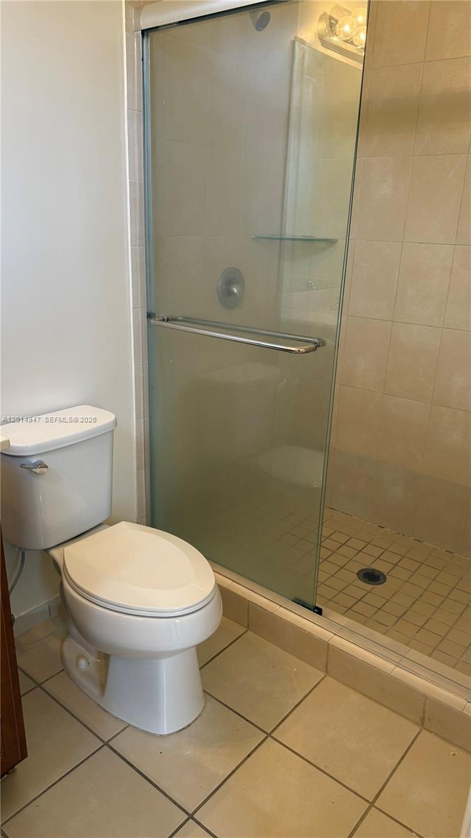 9213 West 33rd Way Hialeah, FL 33018 - Photo 13 of 23