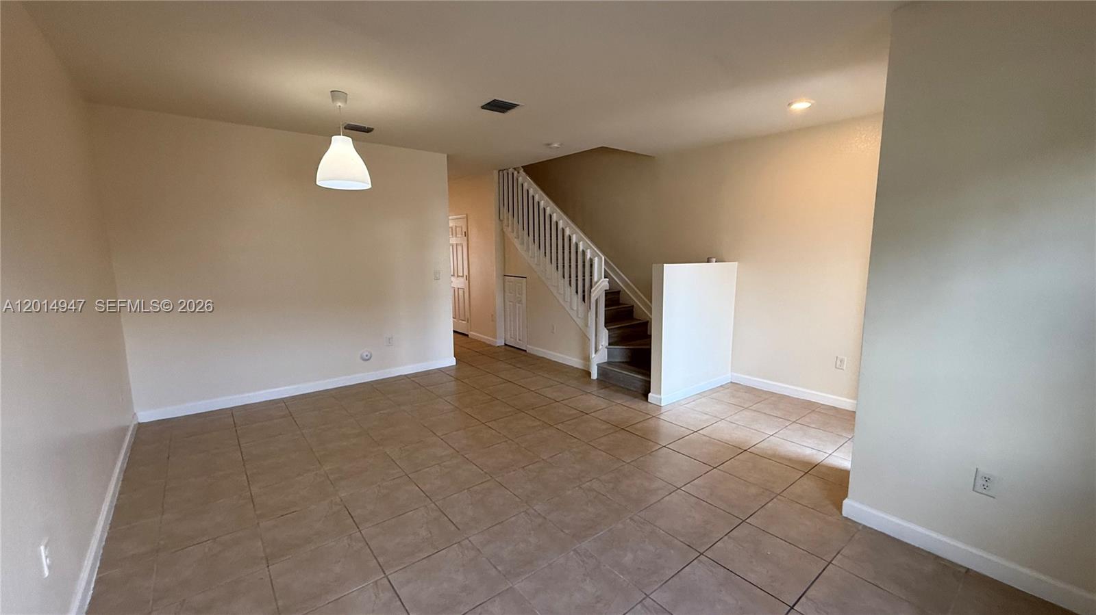 9213 West 33rd Way Hialeah, FL 33018 - Photo 7 of 23