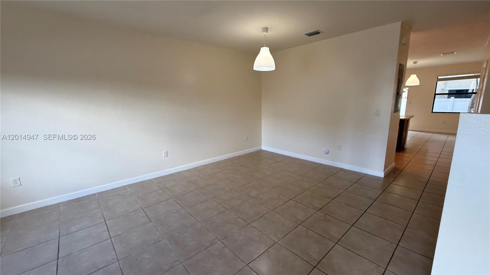 9213 West 33rd Way Hialeah, FL 33018 - Photo 8 of 23