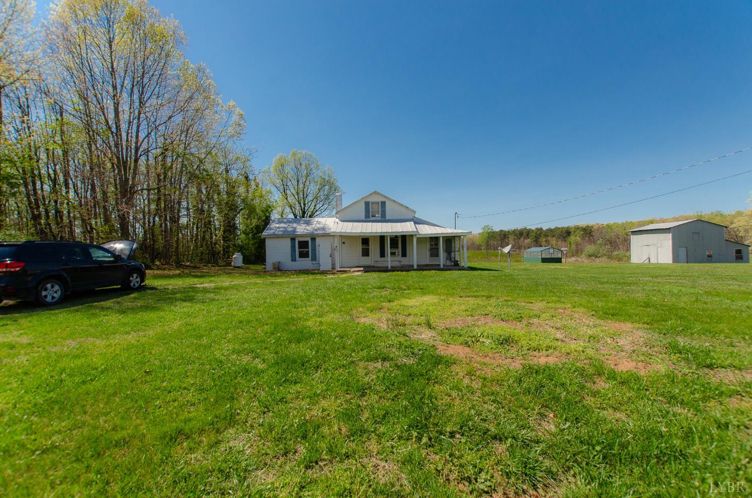 957 Blue Ridge Drive Gretna, VA 24557 - Photo 23 of 31
