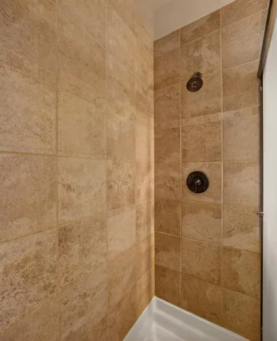 $299,950 | 525 Samuel Way, Sacramento, CA 95838