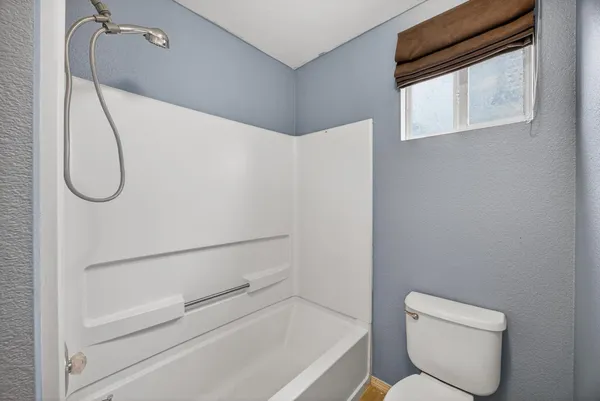 $310,000 | 525 Samuel Way, Sacramento, CA 95838