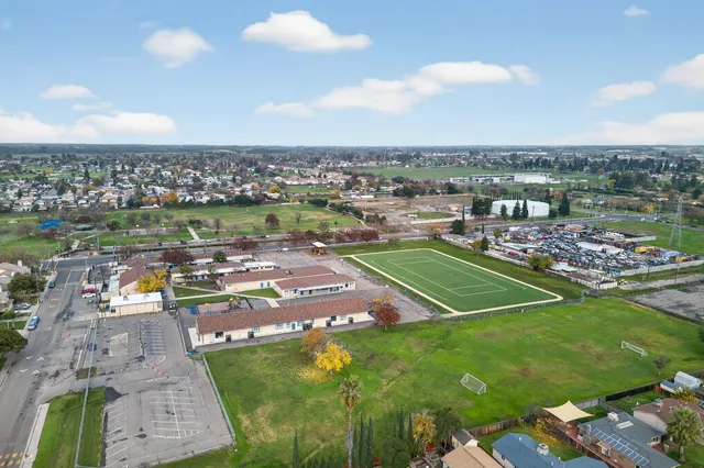 $299,950 | 525 Samuel Way, Sacramento, CA 95838